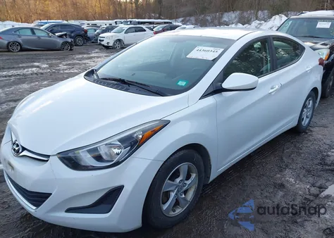 2015 Hyundai Elantra Se z USA, uszkodzony, nr VIN 5NPDH4AE8FH584851